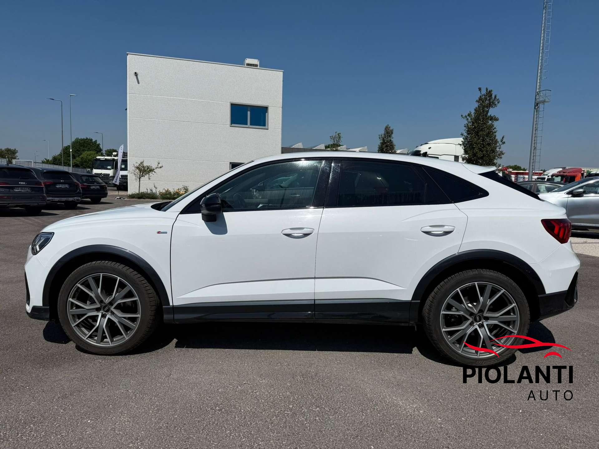 Audi Q3  Q3 Sportback 35 2.0 tdi S line edition s-tronic