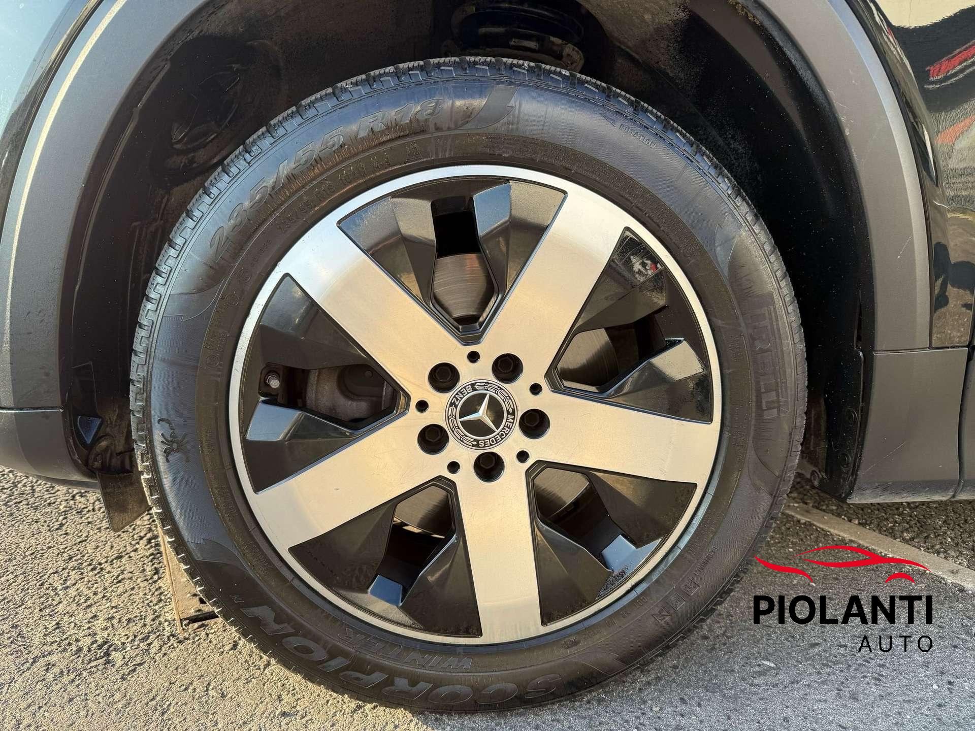 Mercedes-Benz GLB 200  GLB 200 d Sport Plus auto