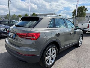 Audi Q3  Q3 35 2.0 tdi Business s-tronic