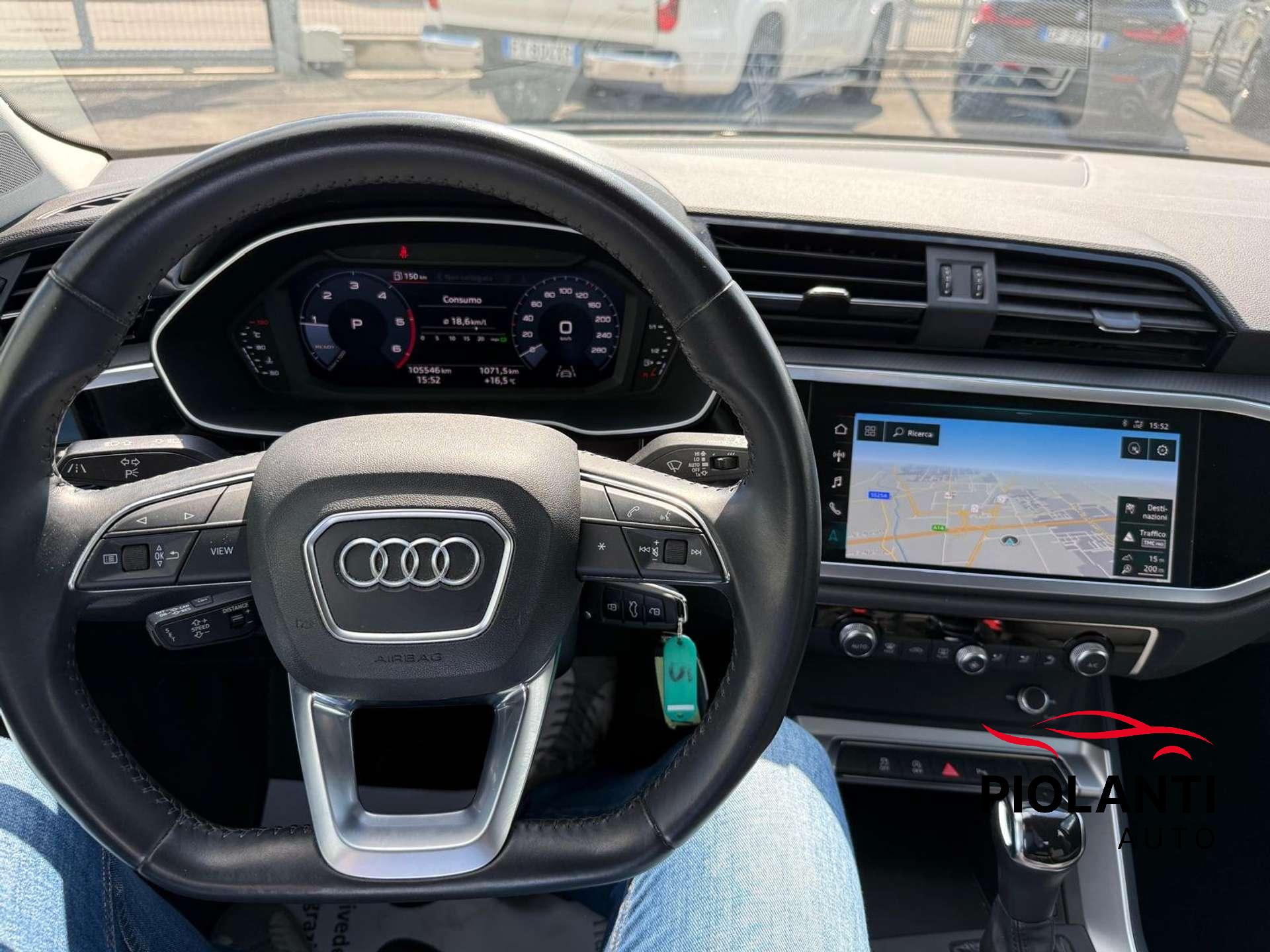 Audi Q3  Q3 35 2.0 tdi Business s-tronic