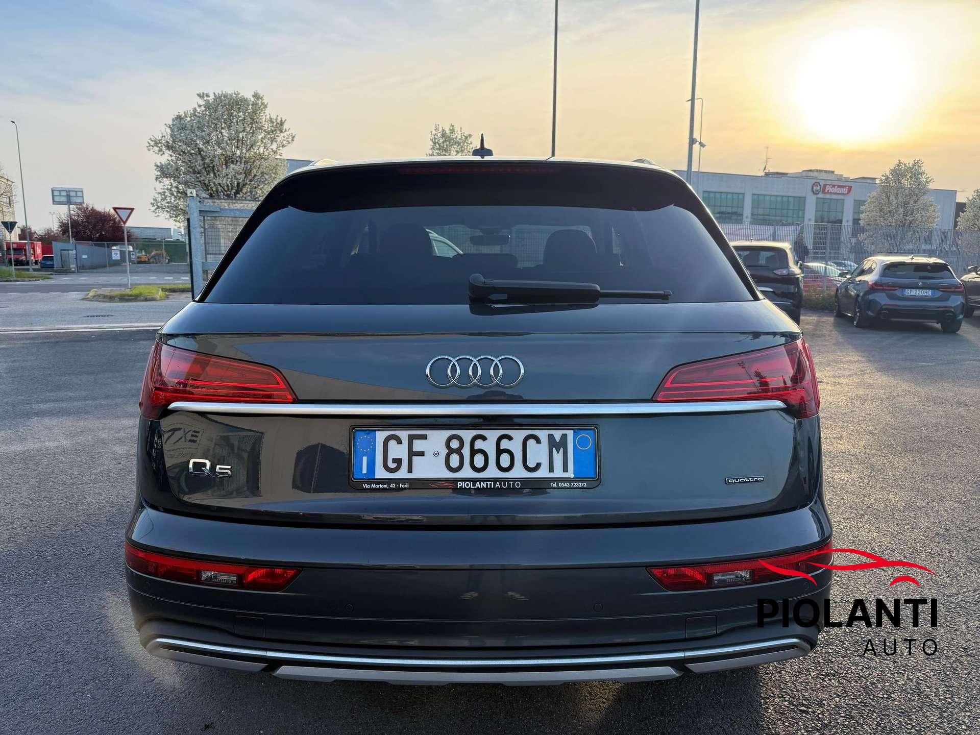 Audi Q5  Q5 40 2.0 tdi mhev 12V Business Advanced quattro