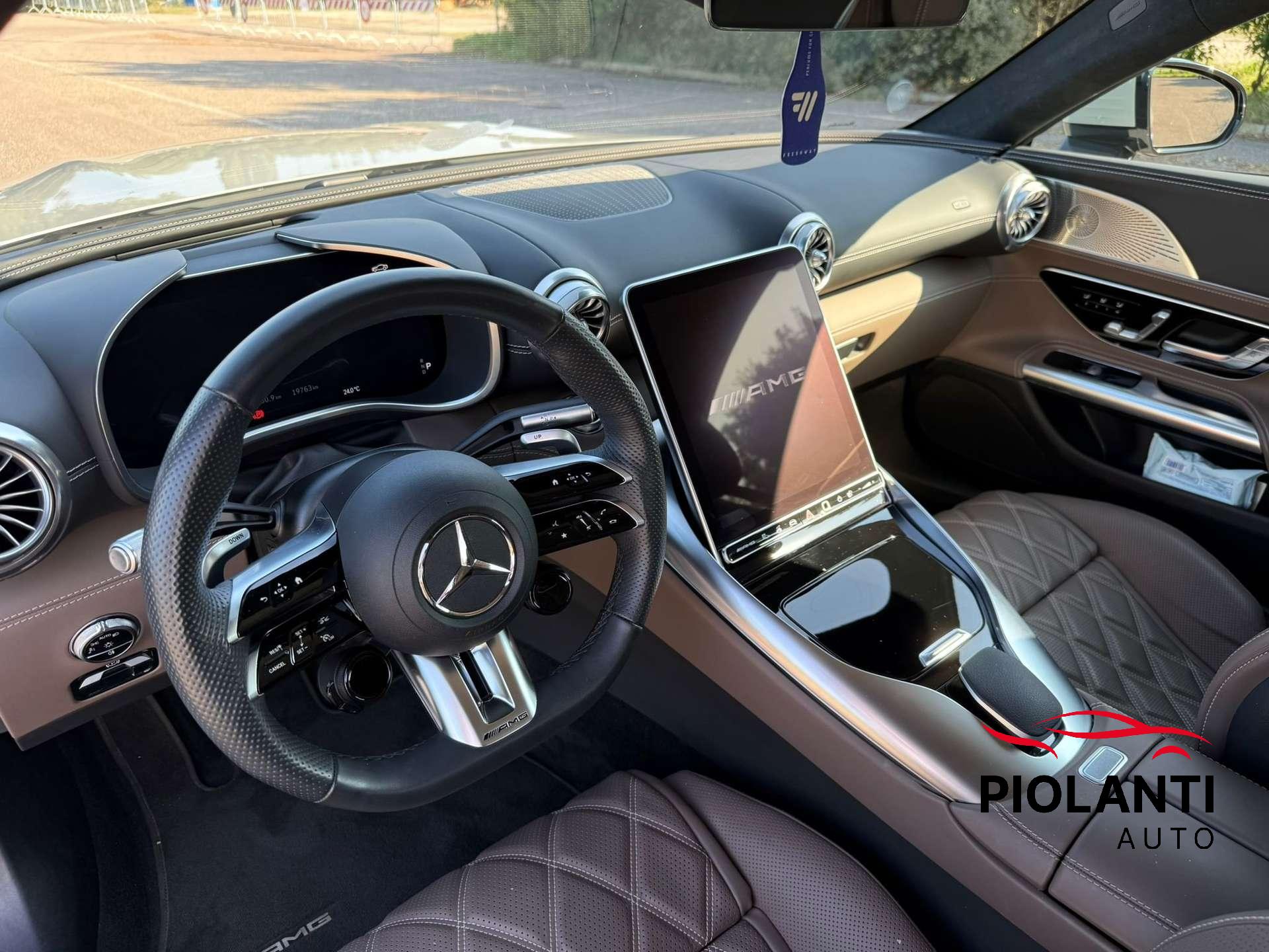 Mercedes-Benz SL 63 AMG  AMG SL – R232 Premium Plus 4matic+ auto