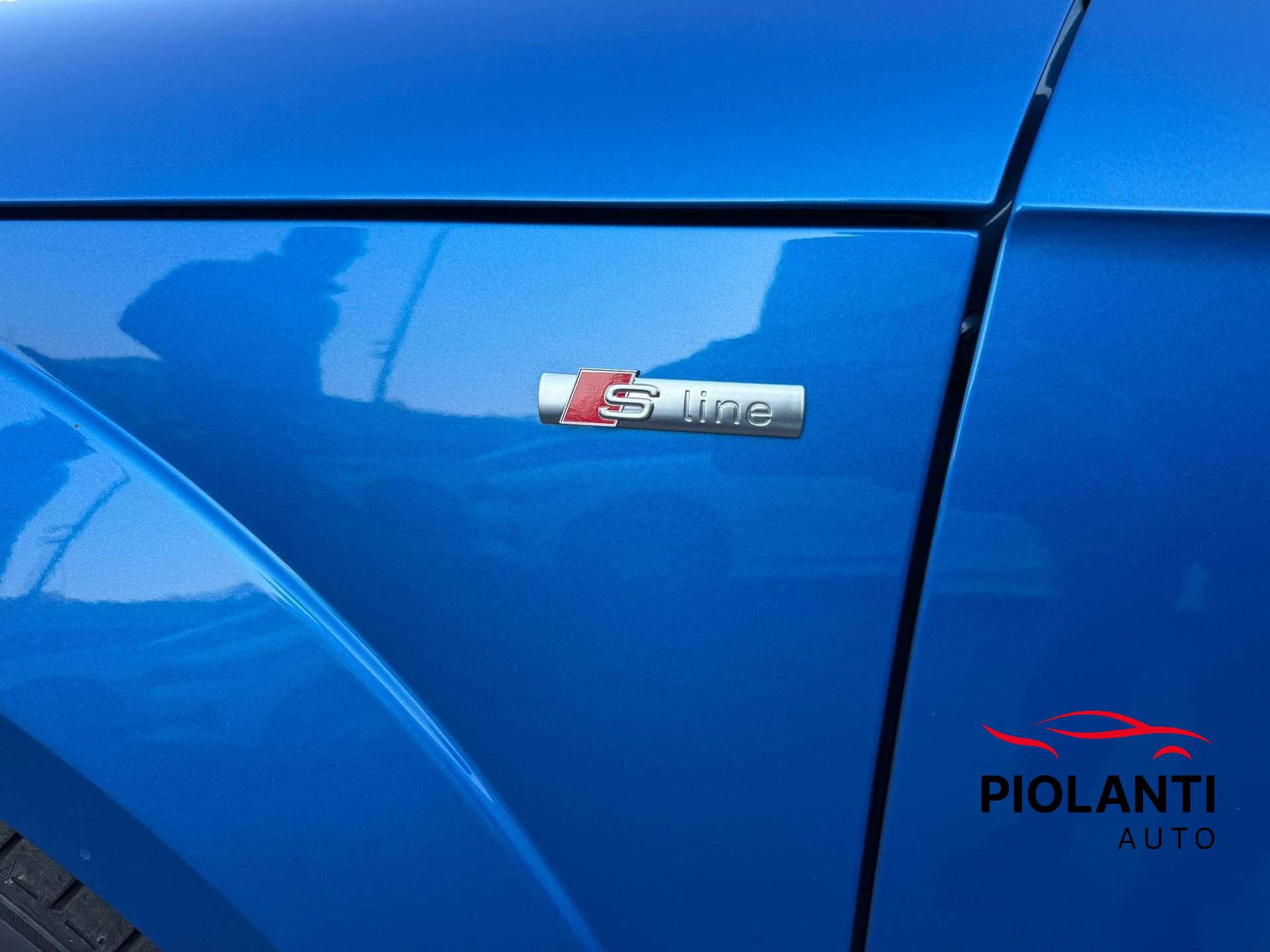 Audi TT  TT Coupe 2.0 tfsi S line COMPETITION QUATTRO