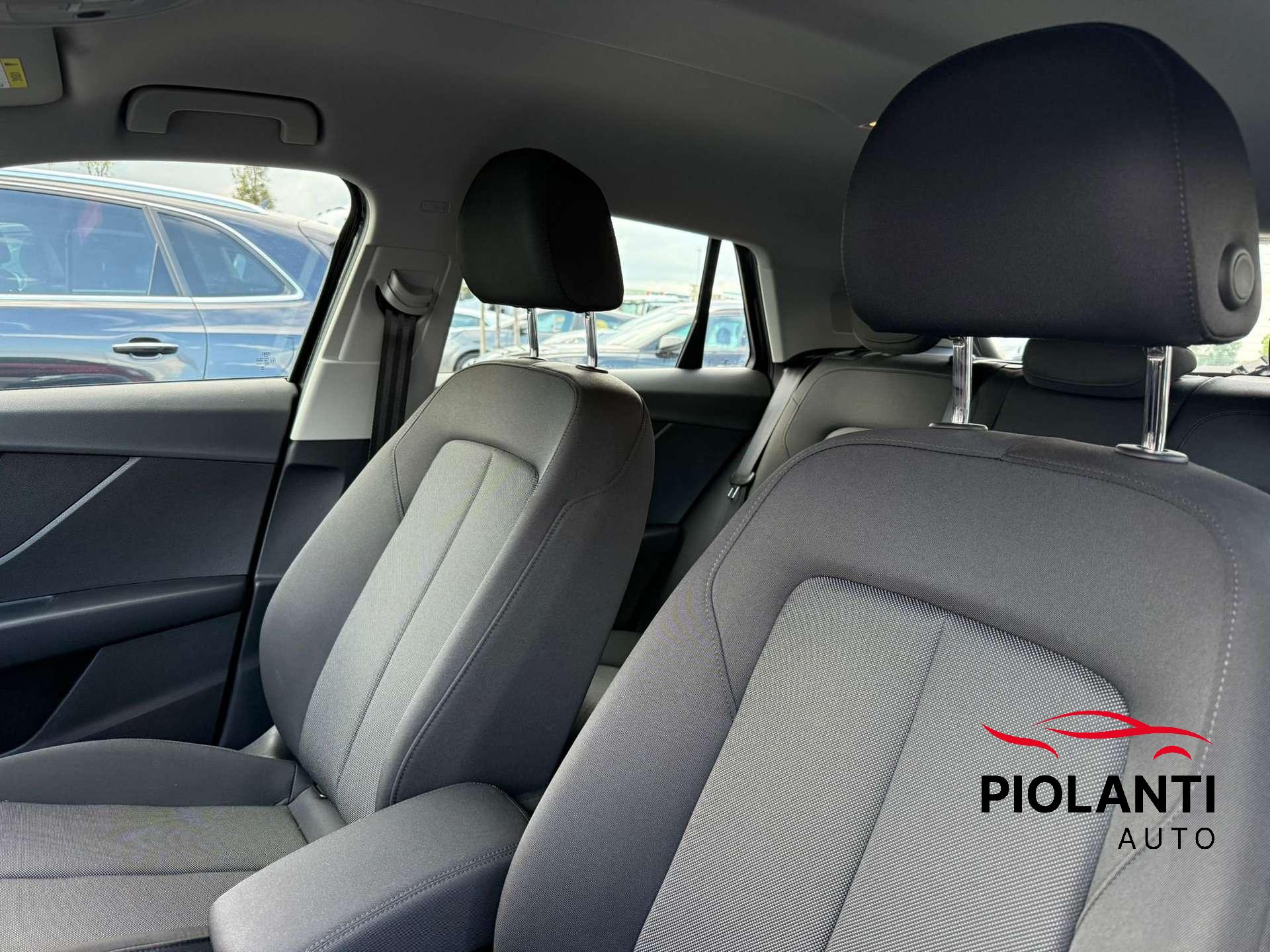 Audi Q2  Q2 30 TDI BUSINESS 2.0 tdi s-tronic IVA ESPOSTA!!