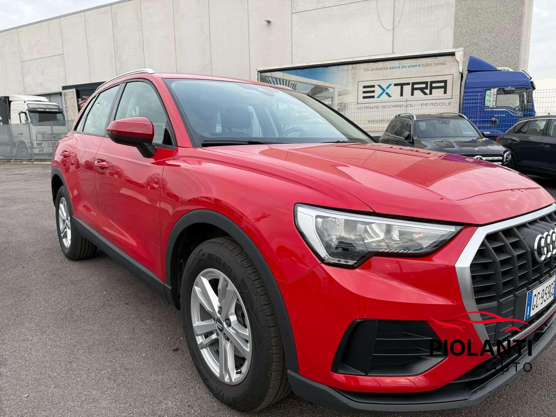 Audi Q3  Q3 35 2.0 tdi Business s-tronic