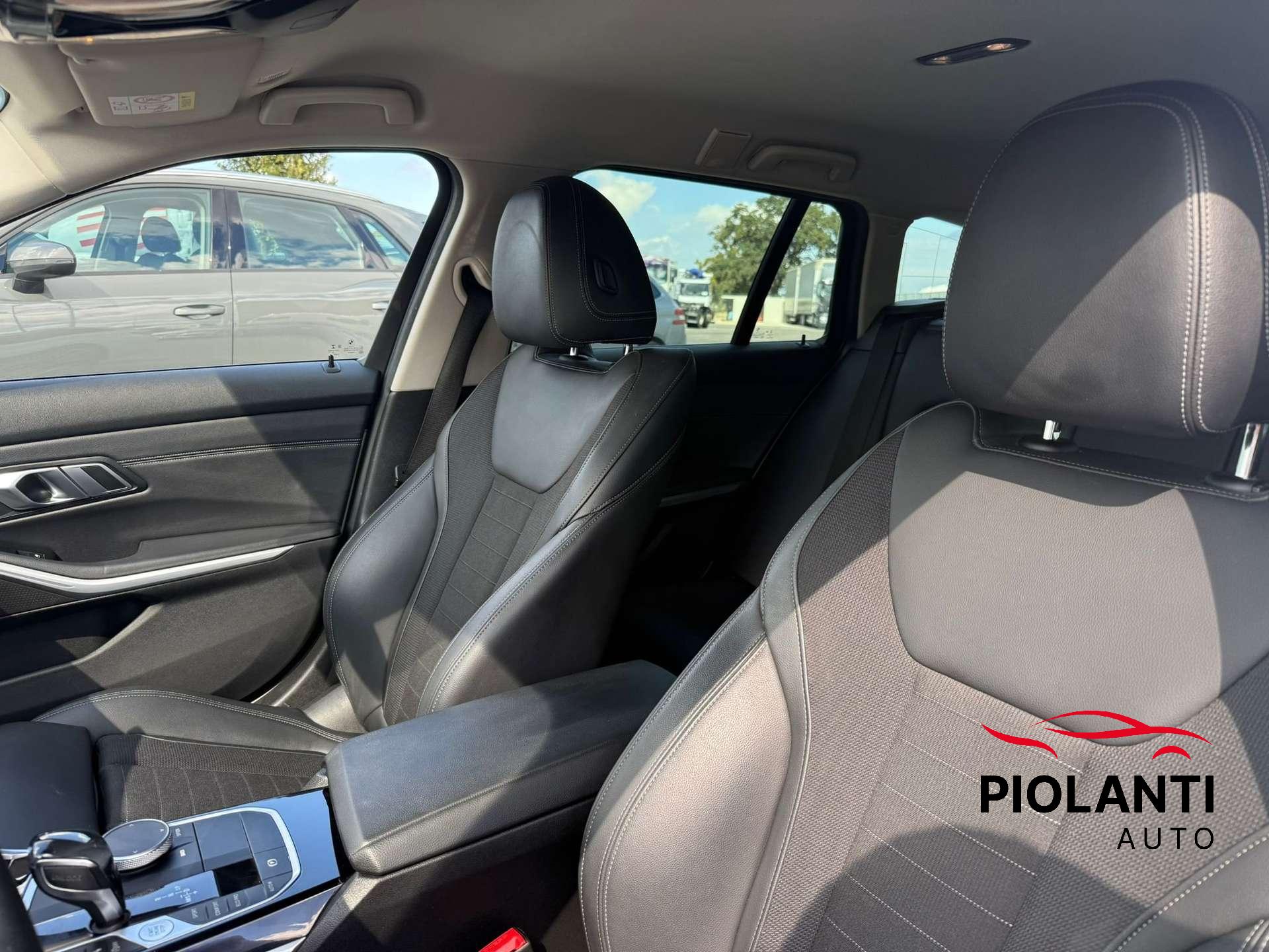 BMW 320  Serie 3 G21 2019 Touring 320d Touring Msport auto
