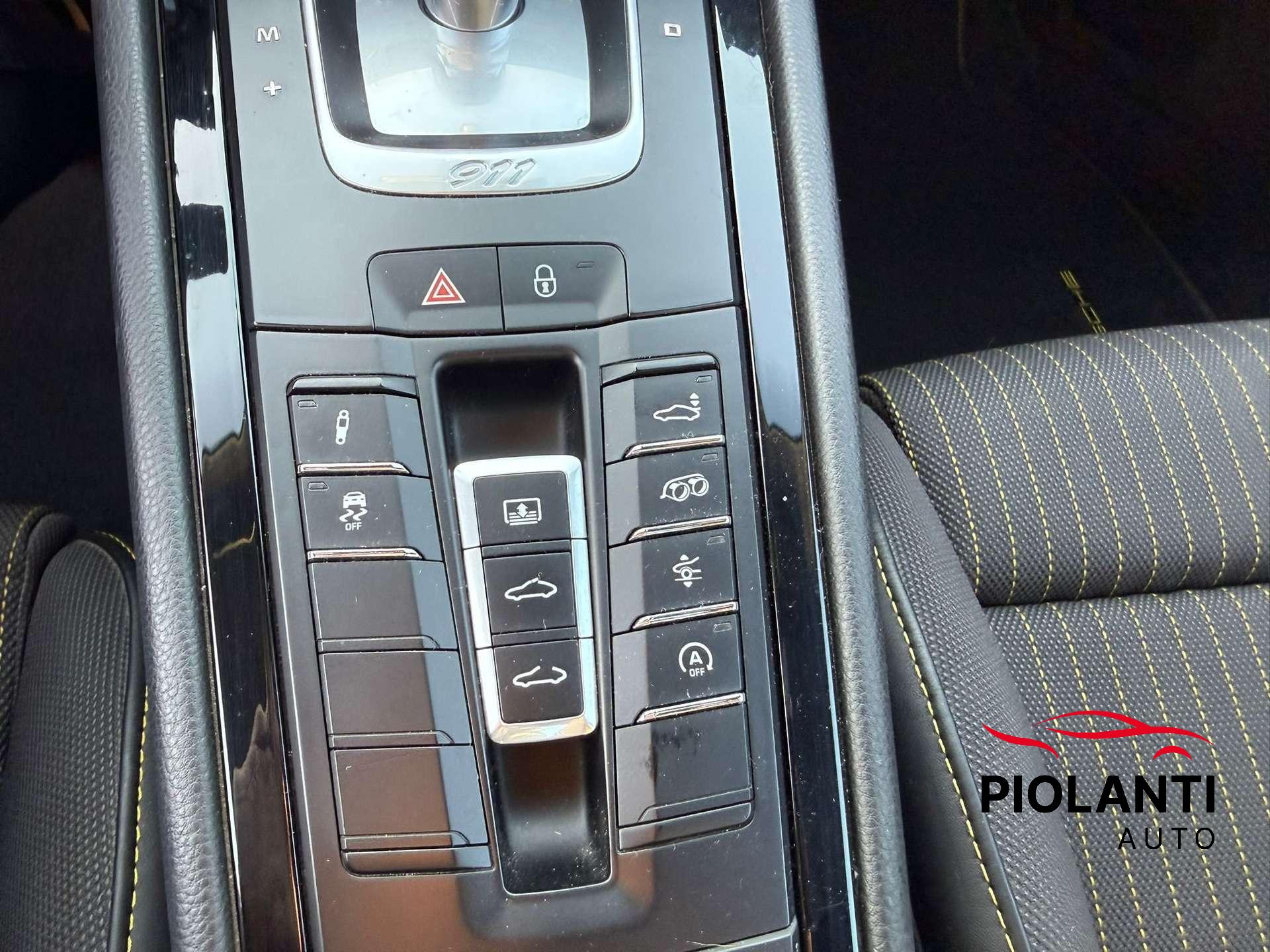 Porsche 911  911 Carrera 991 Coupe 3.0 Carrera T auto