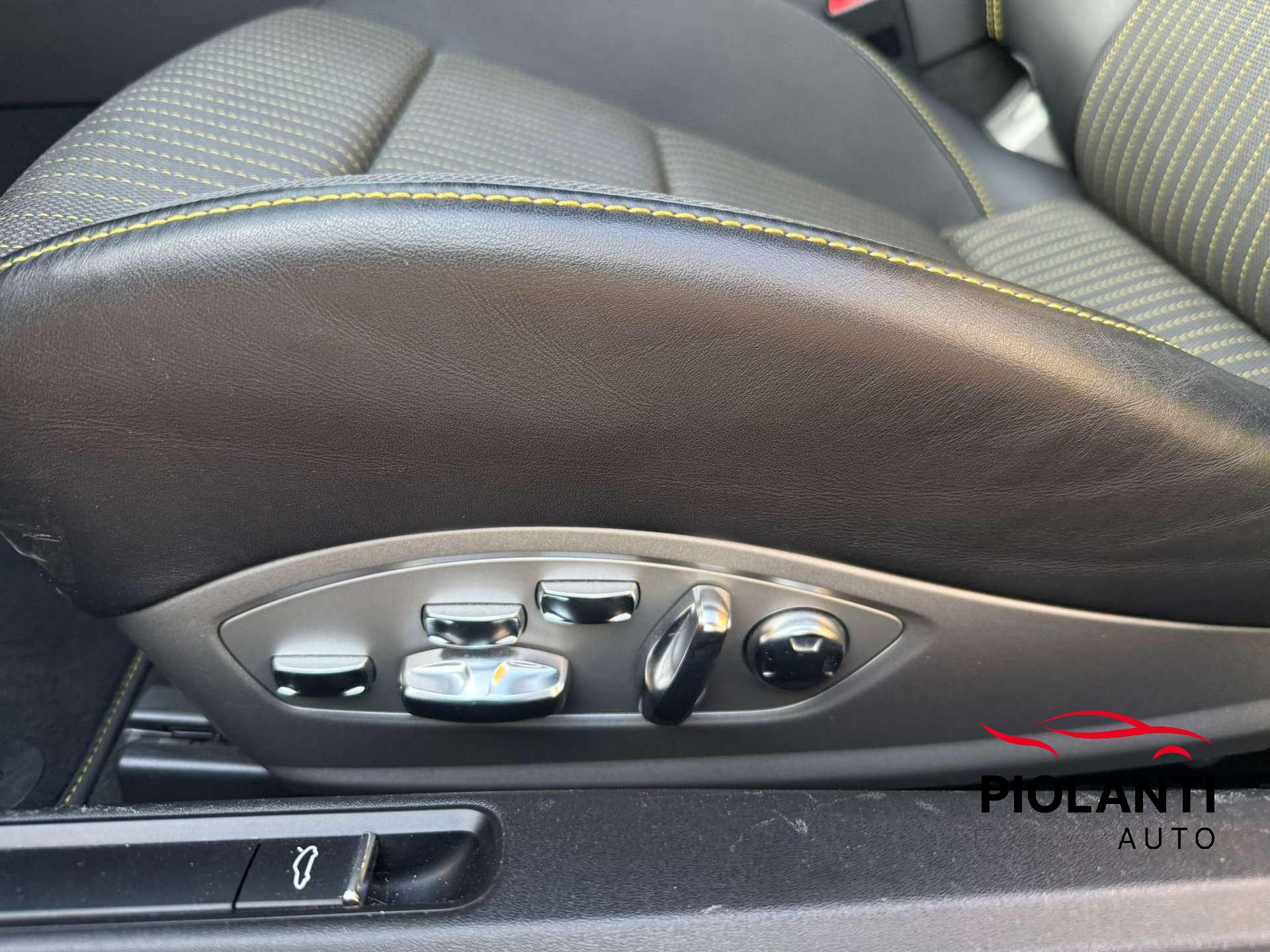 Porsche 911  911 Carrera 991 Coupe 3.0 Carrera T auto