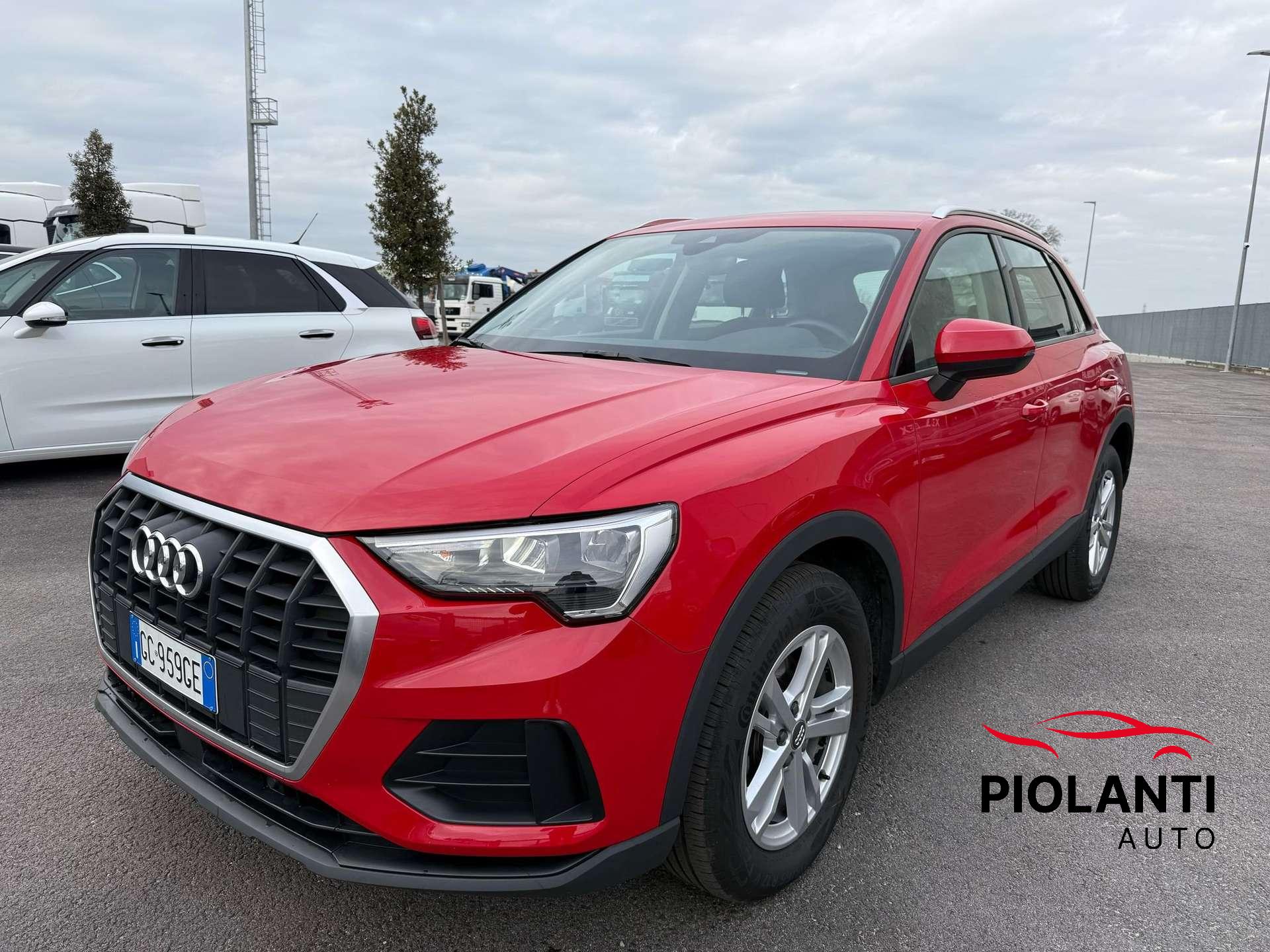 Audi Q3  Q3 35 2.0 tdi Business s-tronic