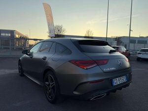 Mercedes-Benz CLA 200 CLA 200d Shooting Brake d Premium auto