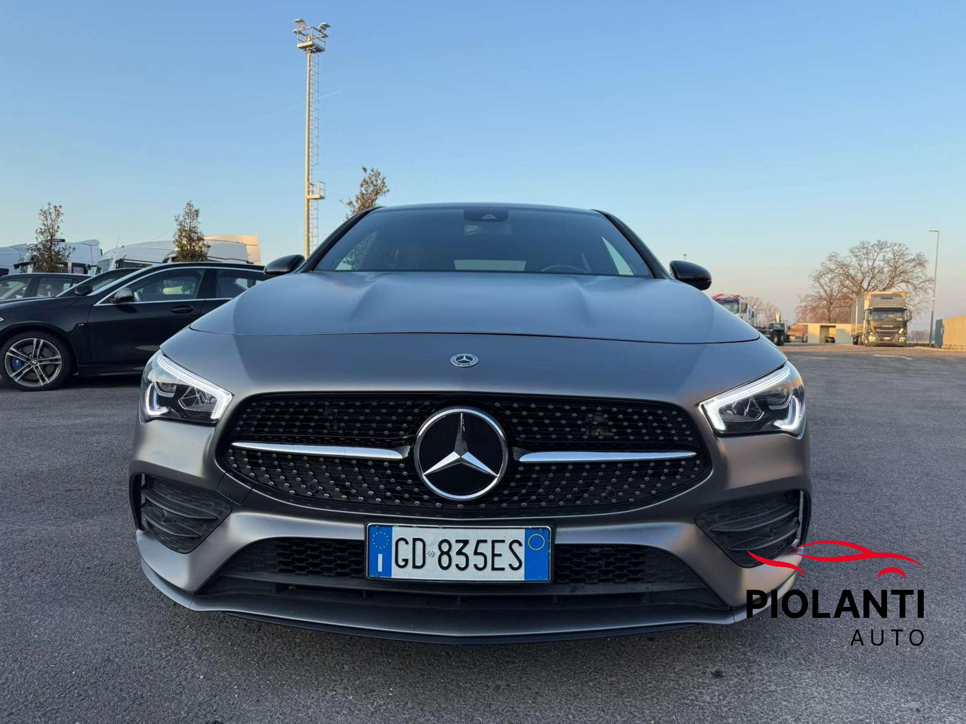 Mercedes-Benz CLA 200  CLA 200d Shooting Brake d Premium auto