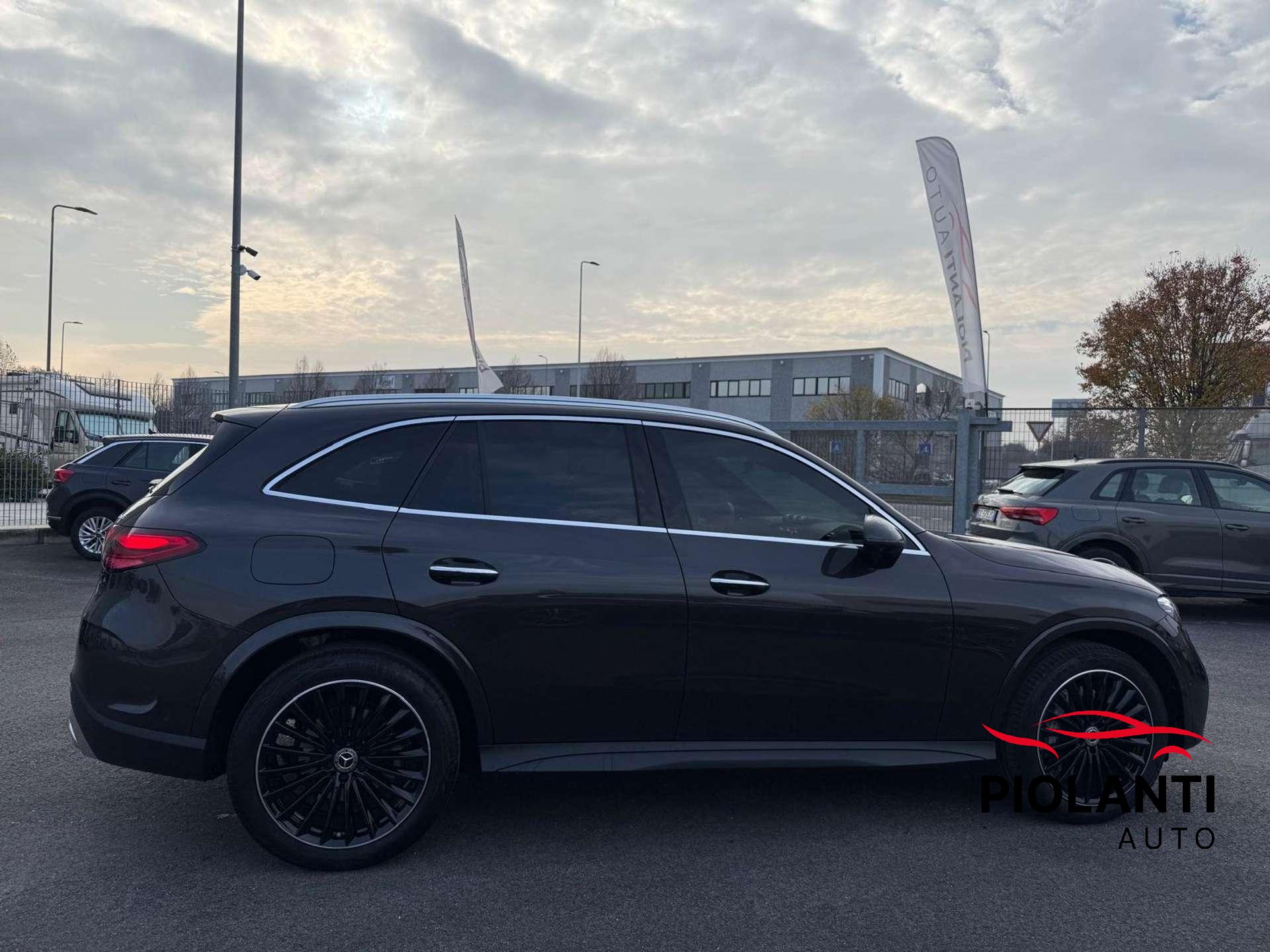 Mercedes-Benz GLC 220  GLC 220d AMG Line Premium Plus 4matic auto