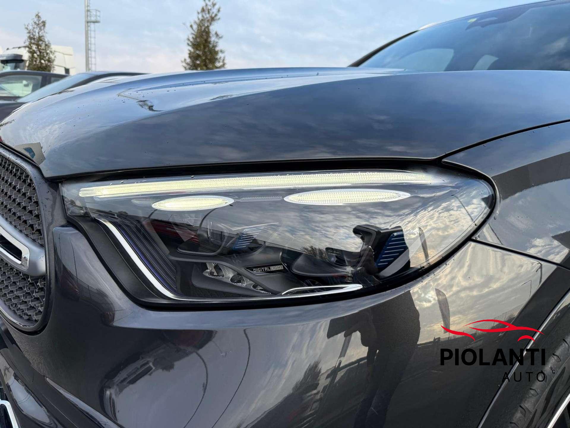 Mercedes-Benz GLC 220  GLC 220d AMG Line Premium Plus 4matic auto