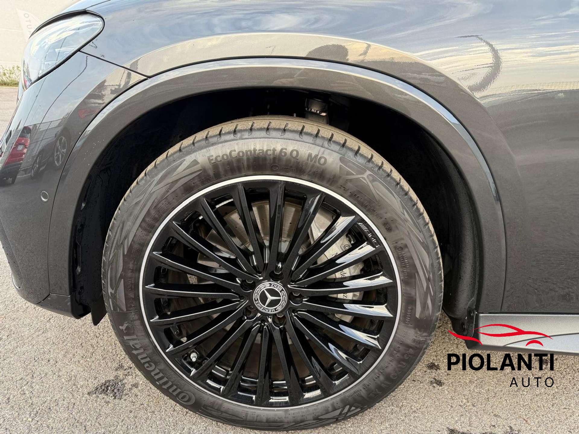 Mercedes-Benz GLC 220  GLC 220d AMG Line Premium Plus 4matic auto